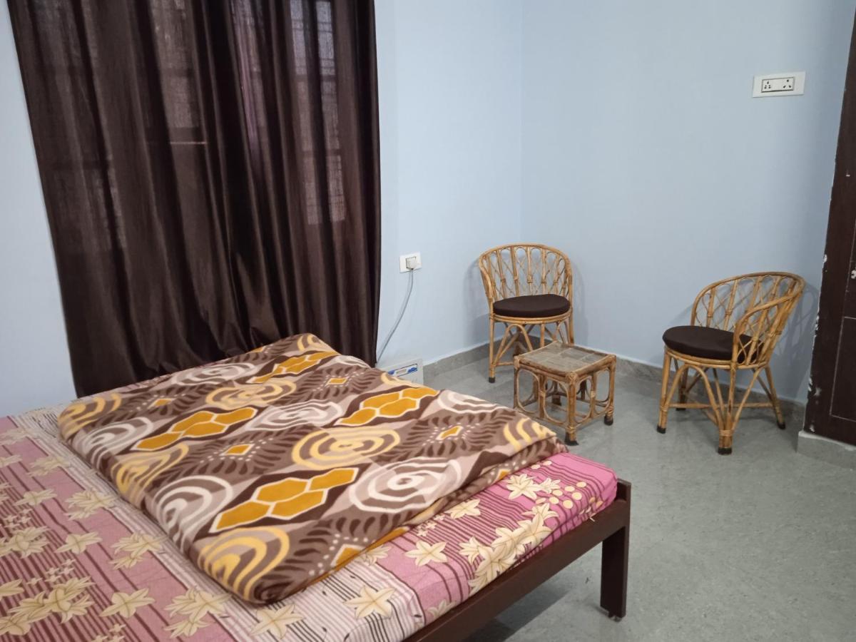 Triple1 Hostel & Homestay Rishīkesh Esterno foto